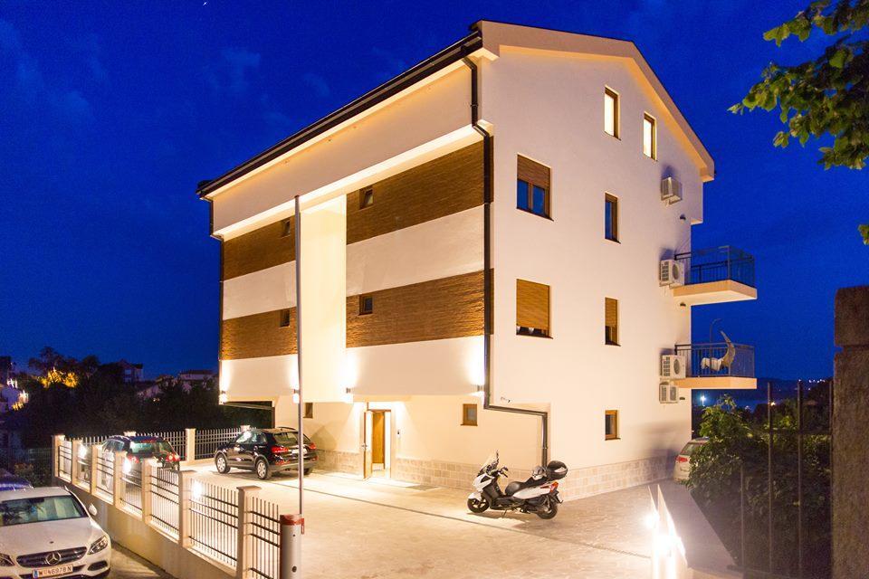 Porto Apartments Tivat Exterior foto